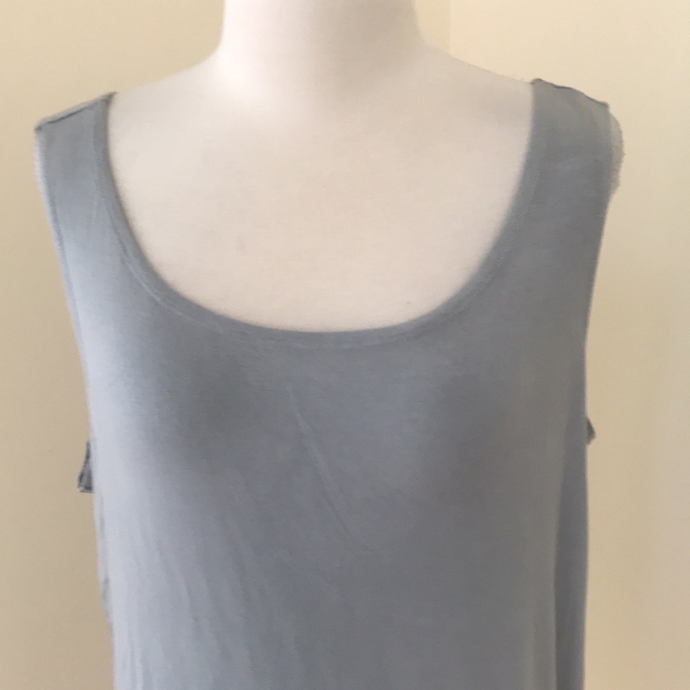 LOGO Layers 1X grey crew top with lace hem - Picture 2 of 7